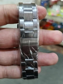 Ladies \watch Black Stainless steel Analog Dial